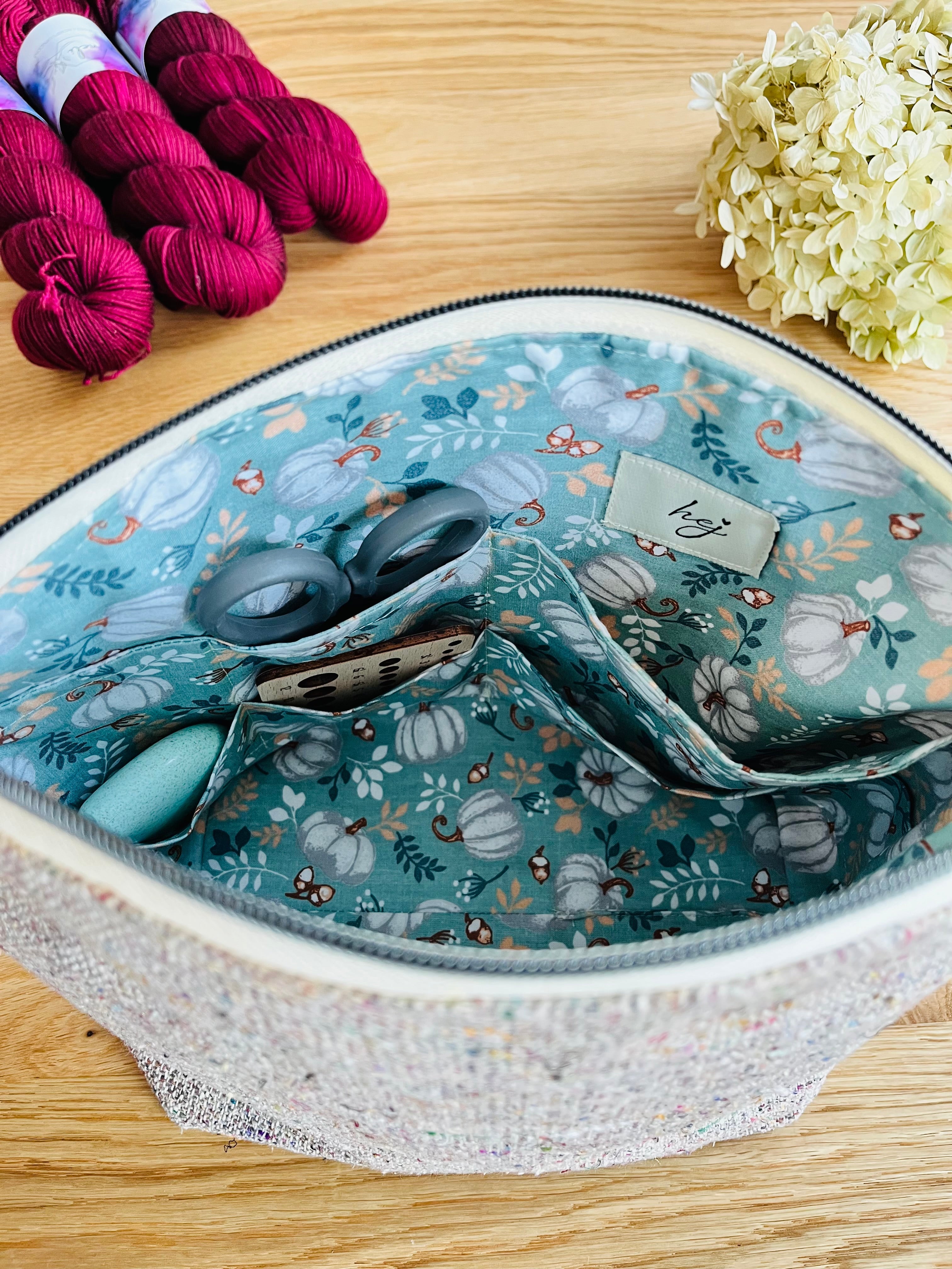 Zubehör – Stricknadeln, Nadeltäschchen & Praktisches