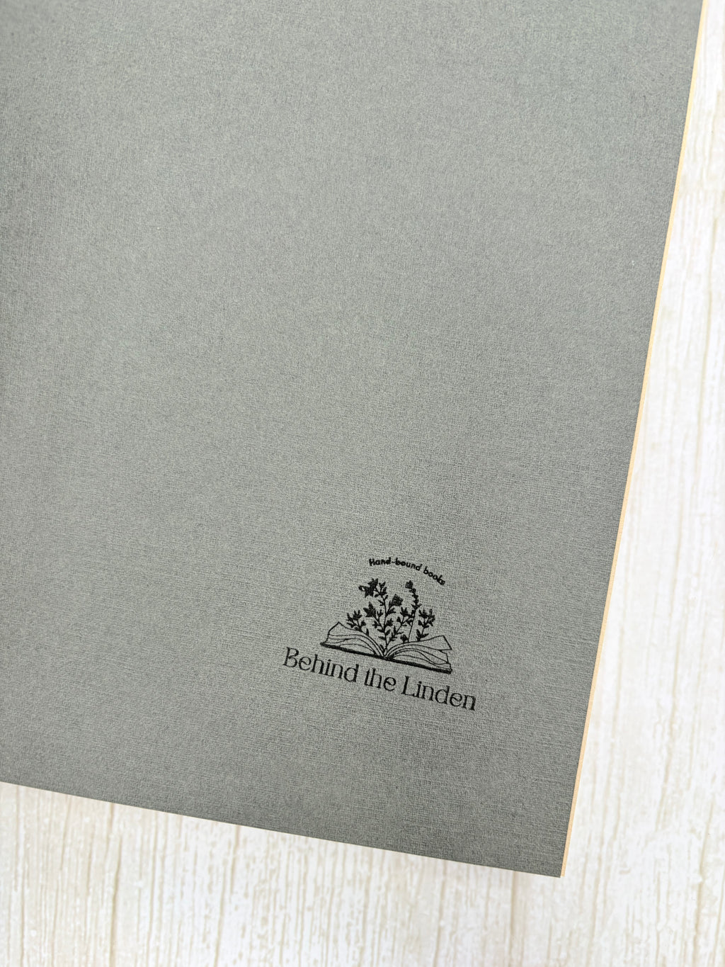 Behind the Linden Skizzenbuch