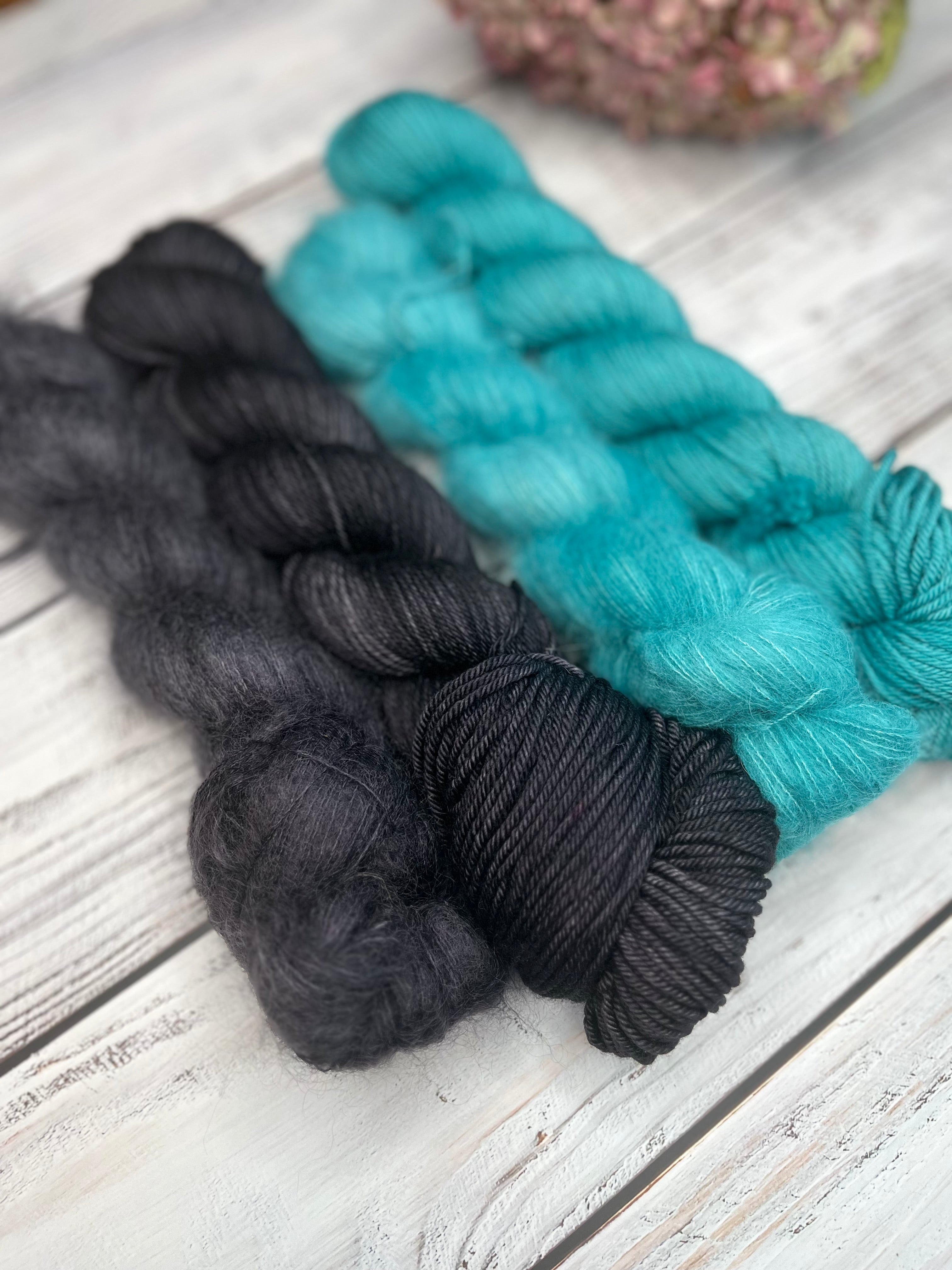 Very Basic Wrap – Wollset  Black Teal